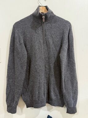 northern isles Men's Dark Gray Half-Zip Mock Neck Sweater